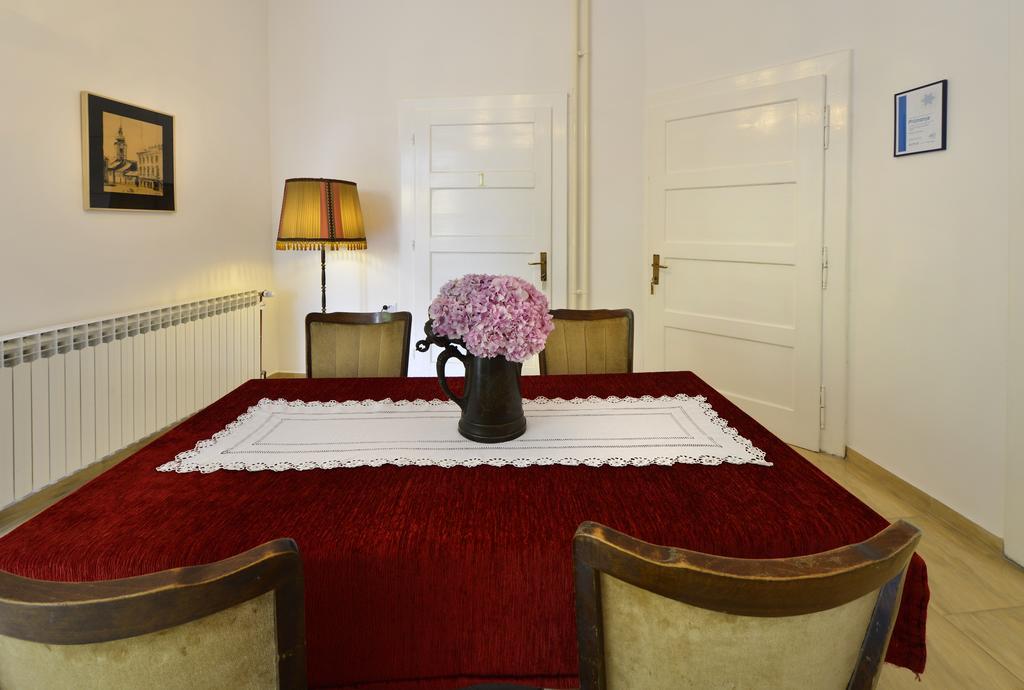 Vila Regina Rooms Karlovac Exterior photo
